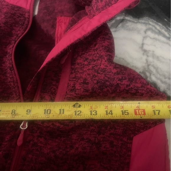 Alpine Pink and Black Vest size M - Picture 5 of 6